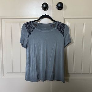 American Eagle Grey Shirt